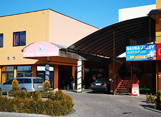 Hotel : Hotel DOBOSZ